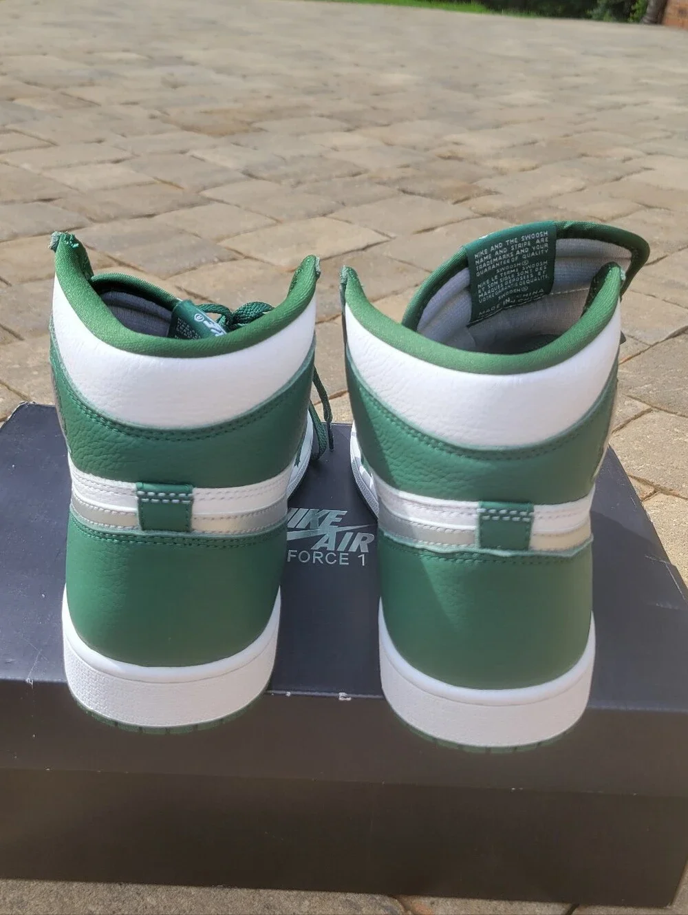 Jordan 1 Retro High 'Gorge Green'